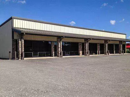 Firwat Wielt e Steel Frame Retail Store fir Äert Geschäft?