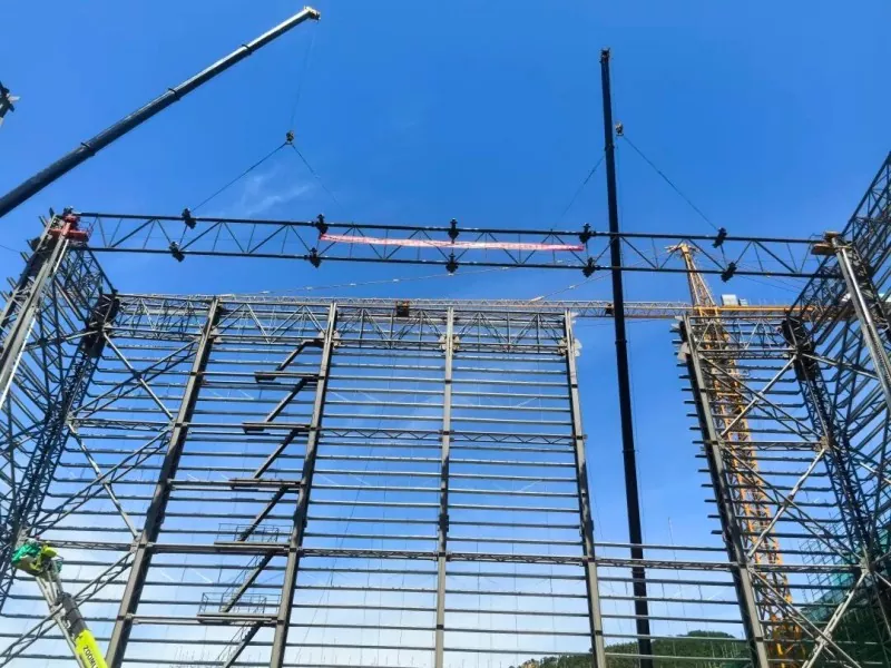 EHSS Fäerdeg d'Beam Lifting vun National-Niveau Shielding Hall fir Hanhe Kabel