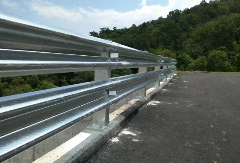 Stol Autobunne Guardrail