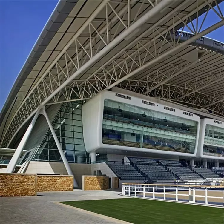 Stol Pipe Truss adoptéiert Stadium